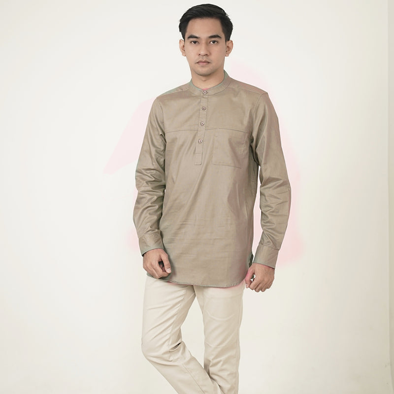 Russ Kemeja Koko Qurta Pria Tangan Panjang Alta Khaki